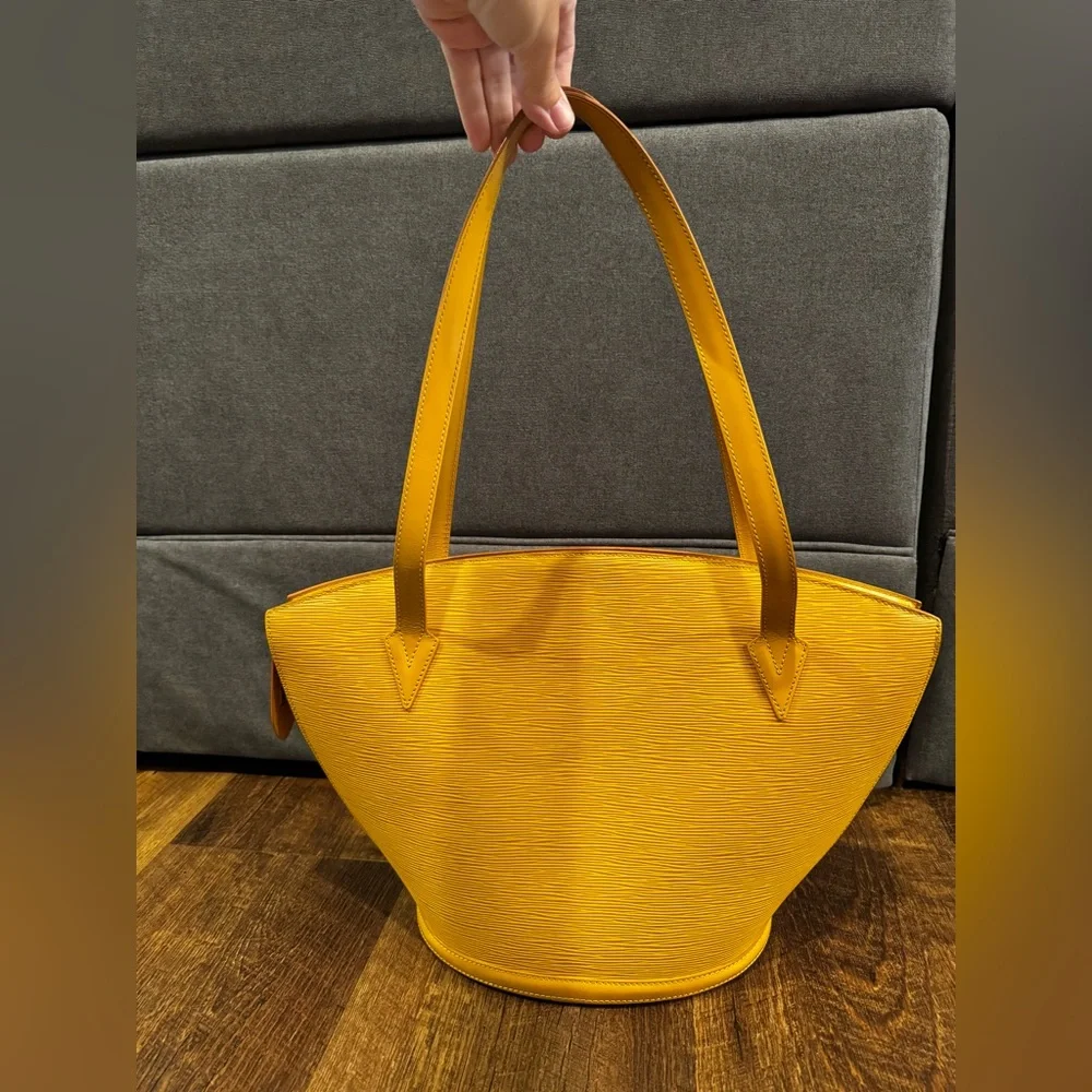 Louis Vuitton Yellow Epi Leather Saint Jacques MM Shoulder Bag - Picture 3 of 12